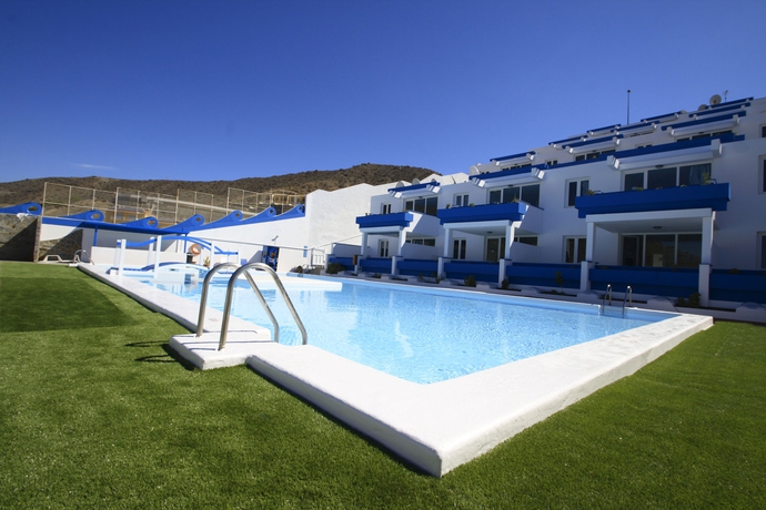 Imagen de la piscina del Apartamentos Mariposa Del Sol. Foto 15