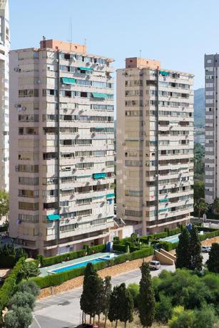 Imagen de los exteriores del Apartamentos Mariscal IV-V. Foto 11