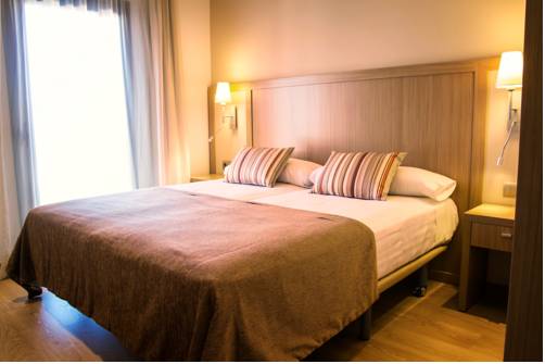 Imagen de la habitación del Apartamentos Maritim, Castelldefels. Foto 5