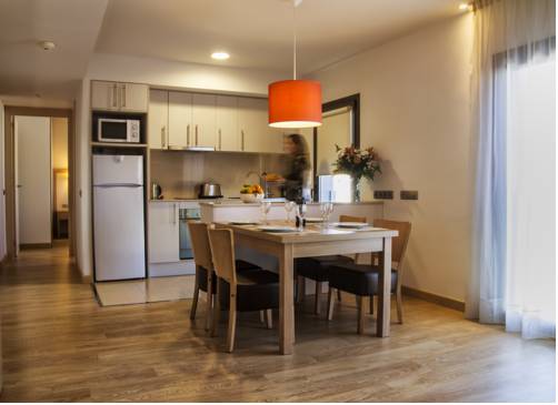 Imagen de la habitación del Apartamentos Maritim, Castelldefels. Foto 11