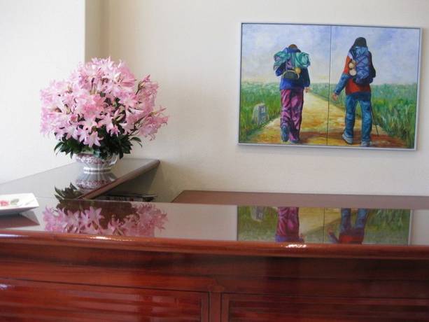 Imagen de los interiores del Apartamentos Maritimo Suites. Foto 15