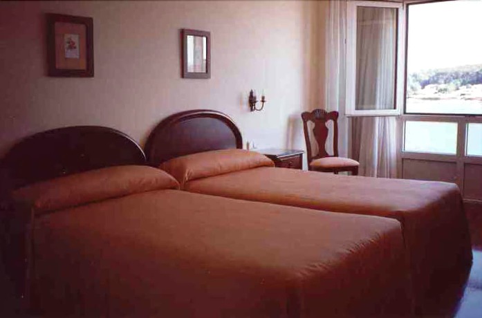 Imagen de la habitación del Apartamentos Maritimo Suites. Foto 3