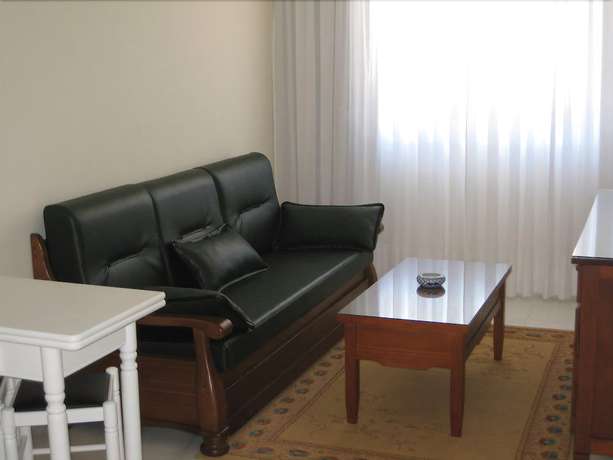 Imagen de la habitación del Apartamentos Maritimo Suites. Foto 11