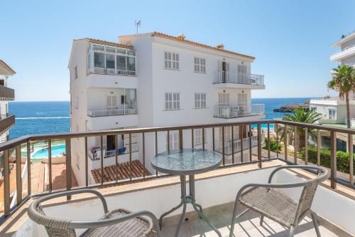 Imagen de la habitación del Apartamentos Marivent. Foto 12