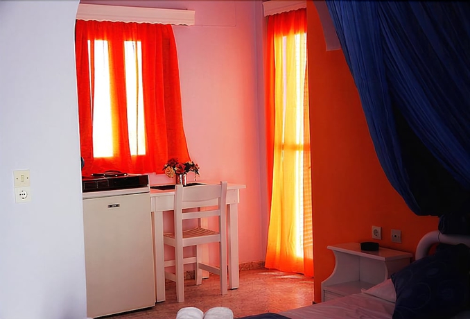 Imagen de la habitación del Apartamentos Mark and Joanna Studios. Foto 16