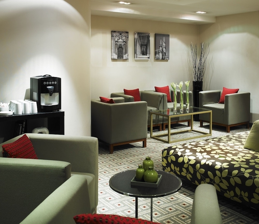 Imagen del bar/restaurante del Apartamentos Marriott Executive Apartments Brussels, European Quarter. Foto 6