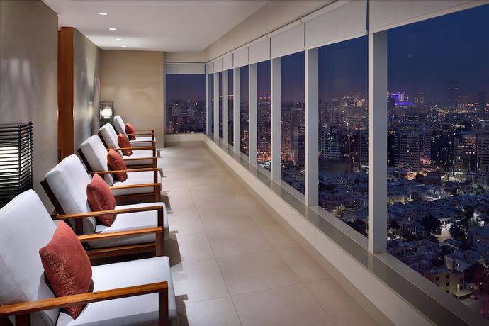 Imagen de los interiores del Apartamentos Marriott Executive Apartments Downtown Abu Dhabi. Foto 17