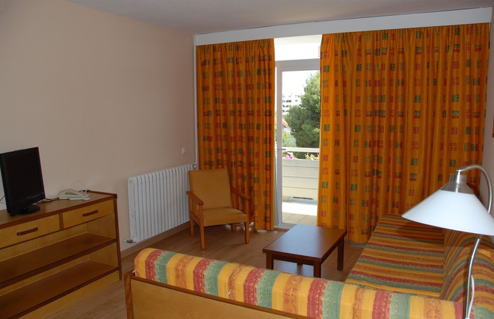 Imagen de los interiores del Apartamentos Marthas. Foto 14