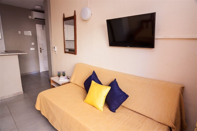 Imagen de los interiores del Apartamentos Martinez Apartments. Foto 10