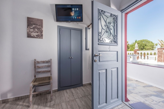 Imagen de los interiores del Apartamentos Maryloujohn Villas. Foto 19