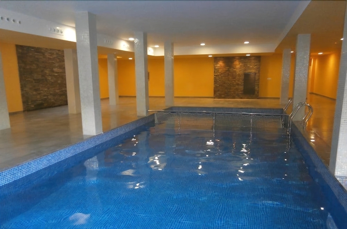 Imagen de la piscina del Apartamentos Masella 1600 Apartamentos. Foto 19