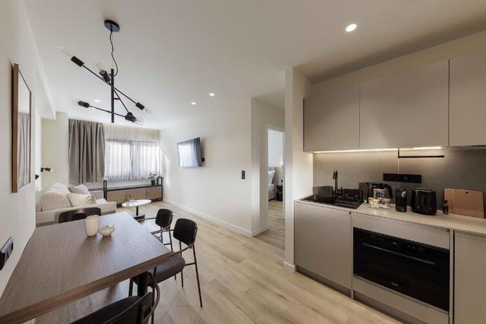 Imagen de la habitación del Apartamentos Master Plaka Athens. Foto 2
