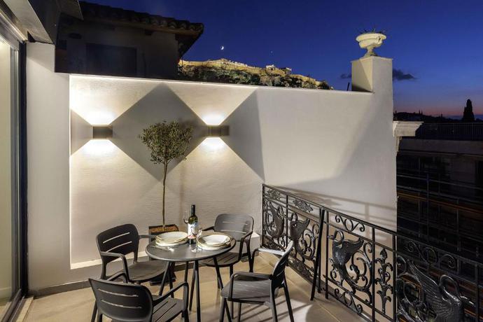 Imagen de los exteriores del Apartamentos Master Plaka Athens. Foto 7
