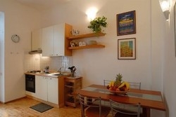 Imagen de la habitación del Apartamentos Mastro Giorgio 3000. Foto 3