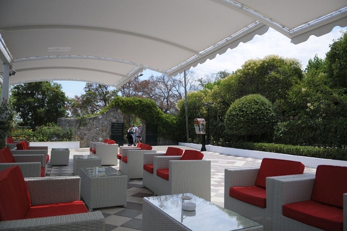 Imagen general del Apartamentos Matoula. Foto 6