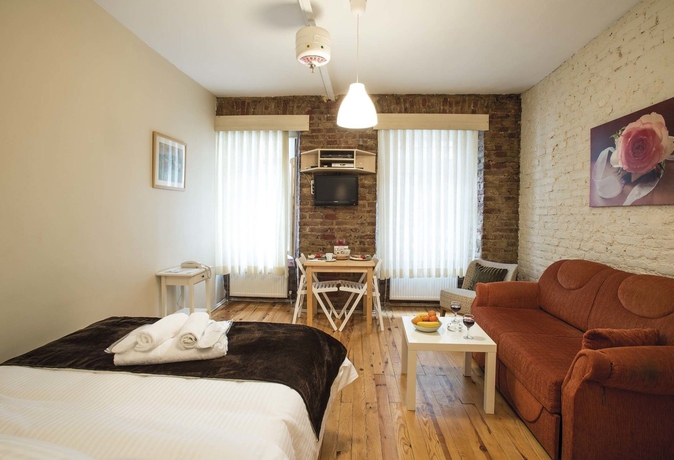 Imagen de los interiores del Apartamentos Mavikonak. Foto 13