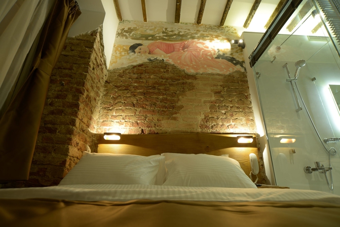 Imagen de los interiores del Apartamentos Mavikonak. Foto 16