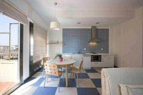 Imagen general del Apartamentos Mayerling Bisbe Urquinaona. Foto 4