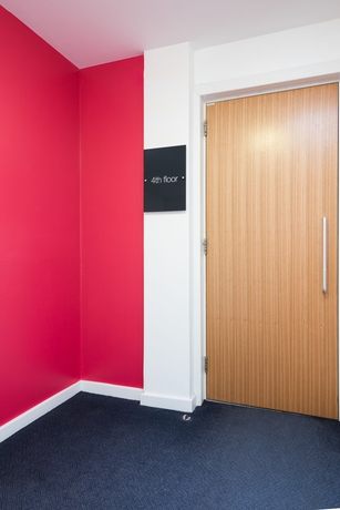 Imagen de los interiores del Apartamentos Mcdonald Road Student Accommodation. Foto 14