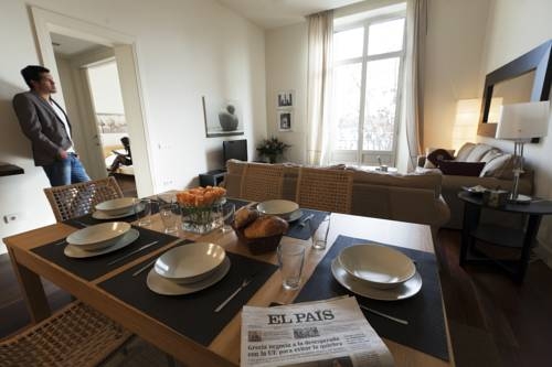 Imagen general del Apartamentos Med Apartments Barcelona. Foto 19