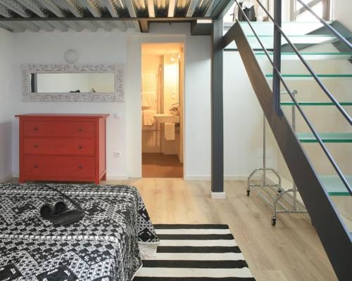 Imagen general del Apartamentos Med Apartments Barcelona. Foto 24