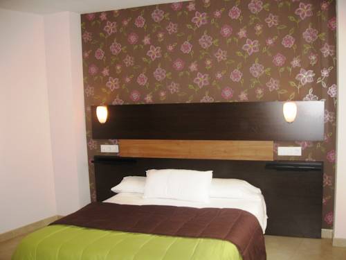 Imagen general del Apartamentos Medina Reyes Católicos. Foto 2