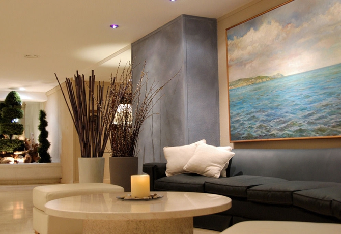 Imagen de los interiores del Apartamentos Mediterráneo Sitges. Foto 12