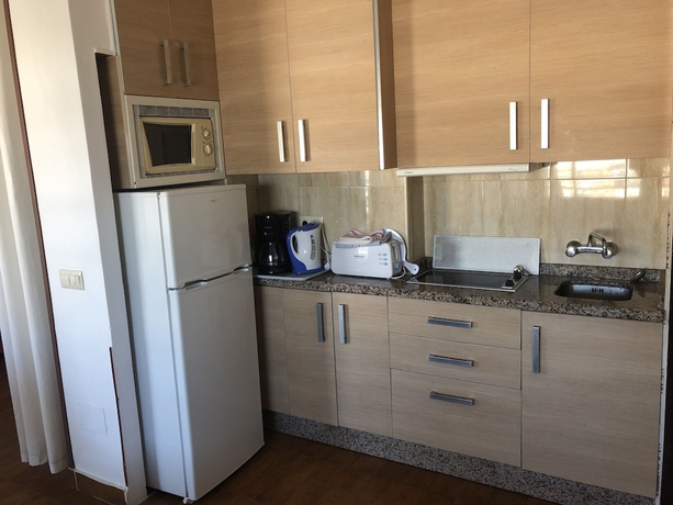 Imagen de la habitación del Apartamentos Mediterraneo, Marbella. Foto 10