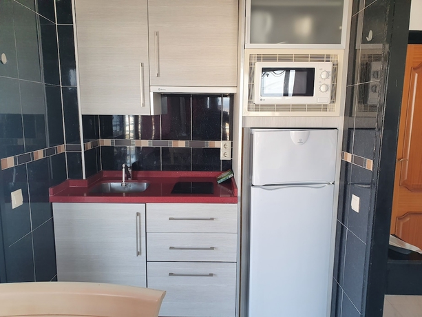 Imagen de la habitación del Apartamentos Mediterraneo, Marbella. Foto 13