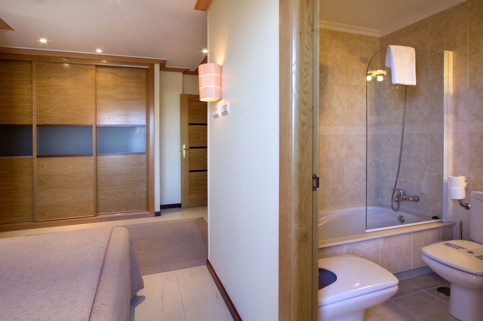 Imagen de la habitación del Apartamentos Mediterraneo Real Turísticos. Foto 2