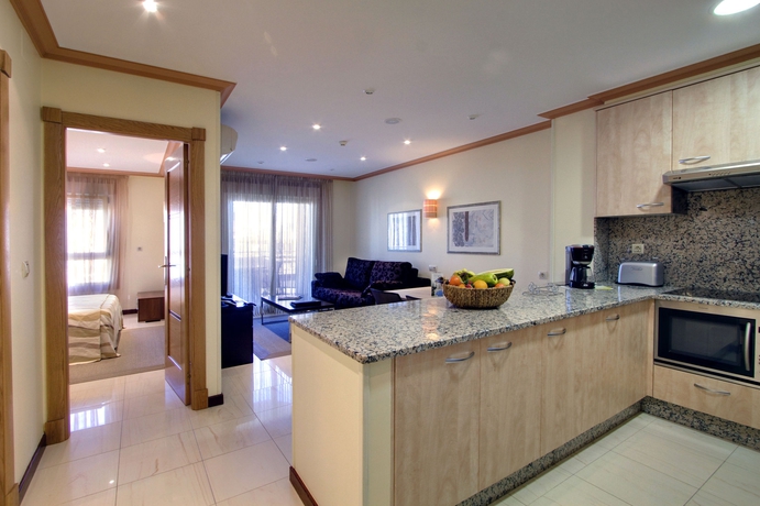 Imagen de la habitación del Apartamentos Mediterraneo Real Turísticos. Foto 4