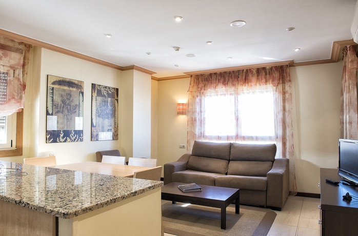 Imagen de los interiores del Apartamentos Mediterraneo Real Turísticos. Foto 11