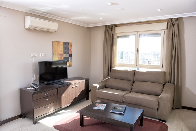 Imagen de los interiores del Apartamentos Mediterraneo Real Turísticos. Foto 12