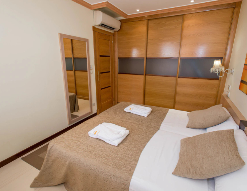 Imagen de la habitación del Apartamentos Mediterraneo Real Tur&iacute;sticos. Foto 2