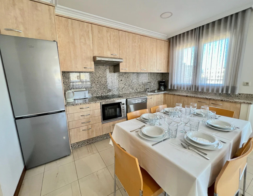 Imagen de la habitación del Apartamentos Mediterraneo Real Tur&iacute;sticos. Foto 10