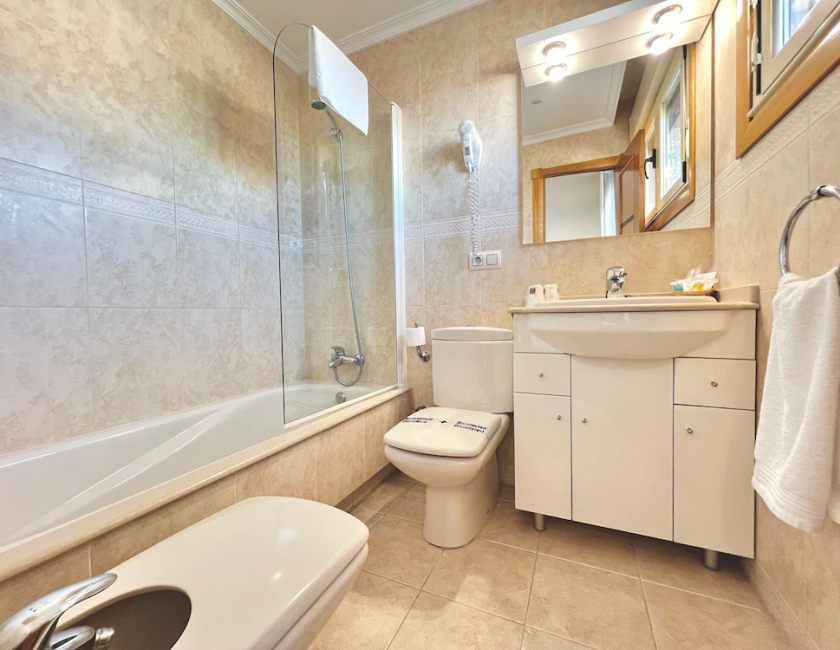 Imagen de la habitación del Apartamentos Mediterraneo Real Tur&iacute;sticos. Foto 15