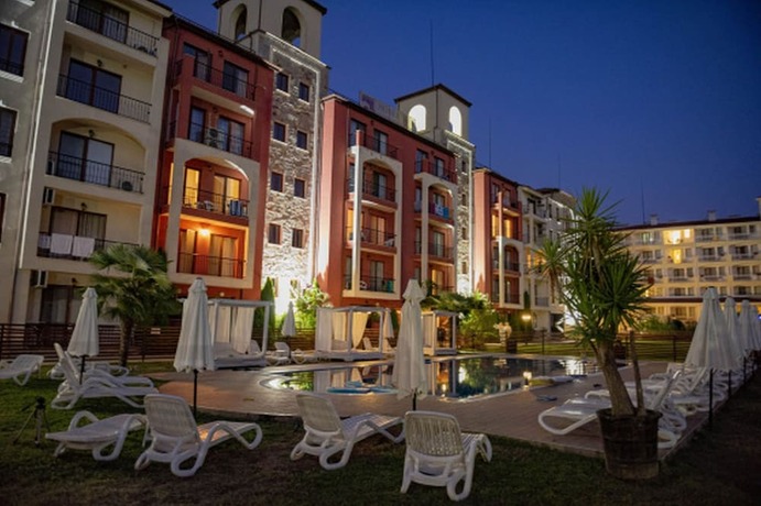 Imagen general del Apartamentos Menada Rocamar. Foto 10