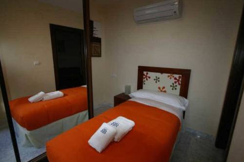 Imagen de la habitación del Apartamentos Mercader De Sedas. Foto 5