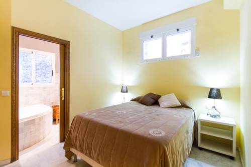 Imagen de la habitación del Apartamentos Mercaderes Apartbeds. Foto 4