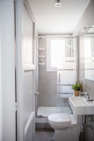 Imagen de la habitación del Apartamentos Mercedes Heritage Barcelona. Foto 9