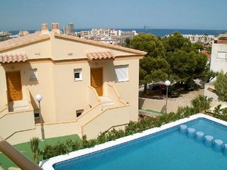 Imagen de la piscina del Apartamentos Mercury, Peñíscola. Foto 4