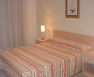 Imagen de la habitación del Apartamentos Mestral. Foto 2