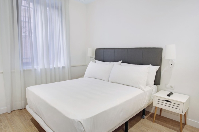 Imagen de la habitación del Apartamentos Metrópolis Sevilla. Foto 3