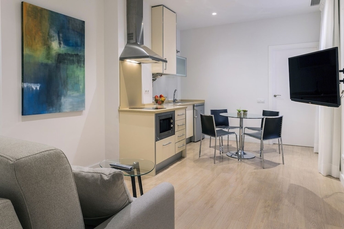 Imagen de la habitación del Apartamentos Metrópolis Sevilla. Foto 9