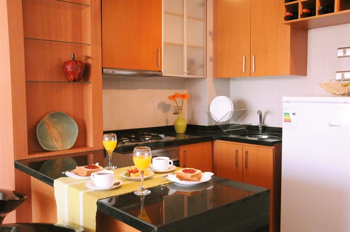 Imagen general del Apartamentos Metropolitan Santiago. Foto 2