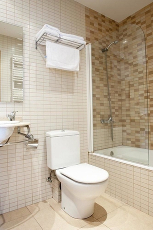 Imagen de la habitación del Apartamentos Mh Apartments S. Familia. Foto 4