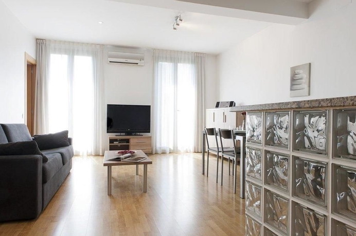 Imagen de la habitación del Apartamentos Mh Apartments S. Familia. Foto 7