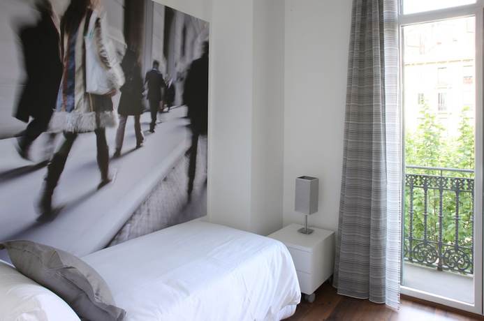 Imagen de la habitación del Apartamentos Mh Apartments Suites. Foto 7