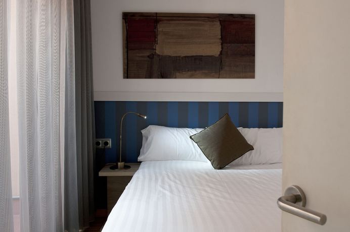 Imagen de la habitación del Apartamentos Mh Liceo. Foto 3