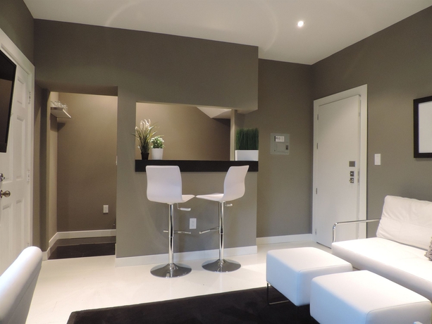 Imagen de los interiores del Apartamentos Miami Beach 550. Foto 12
